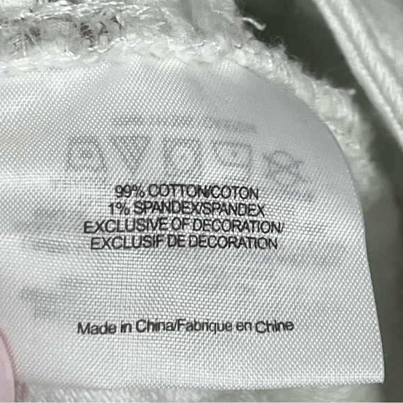 Tory Burch white Super Skinny denim embroidered pocket jeans, size 27. - Picture 10 of 11